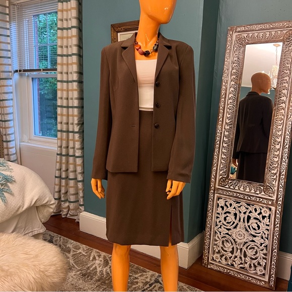 GIANNI High Waisted Pencil Skirt NWT - Picture 12 of 12